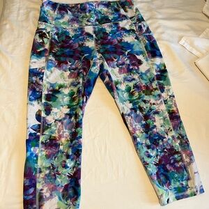 RBX pastel color 3/4 leggings. Buttery soft material with phole pockets.